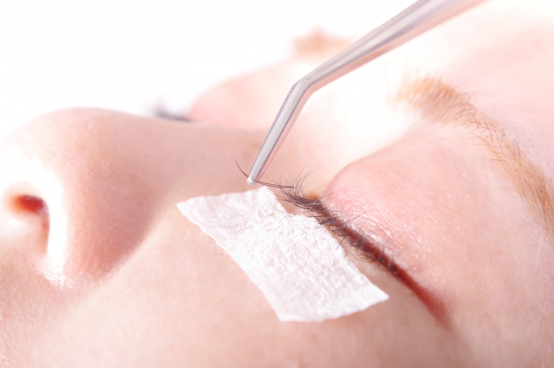 Mermaid Lash Lift の 4 ステップ施術を完全解説